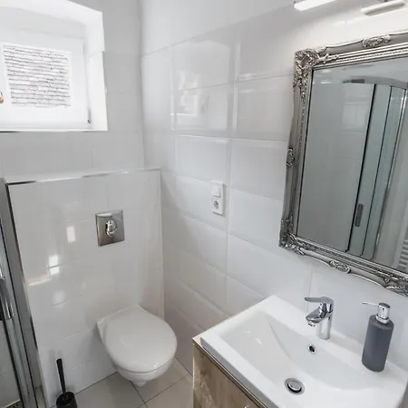 住宿加早餐酒店 Dunna