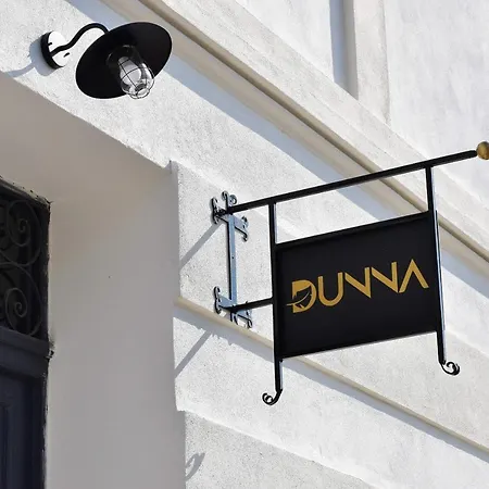 住宿加早餐酒店 Dunna 3*